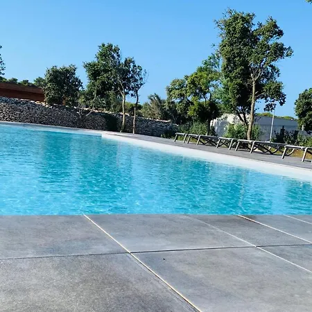 Location 2 U Rosumarinu Piscine Bonifacio * Bonifacio (Corsica)